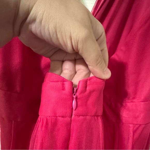 Le Chateau XXL size fuchsia dress - Picture 8 of 8